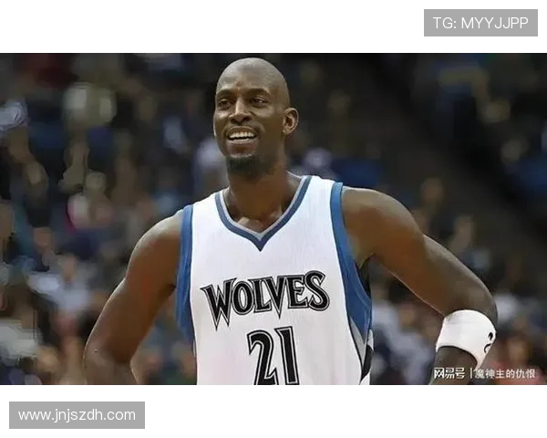 凯文·加内特：从草根到传奇的篮球之路与影响力解析