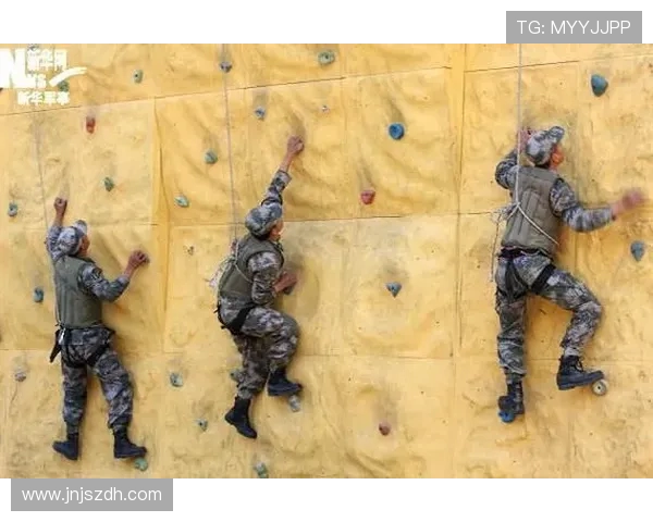 广州攀岩队战术分歧引发热议球迷与专家各执己见探讨未来发展 广州攀岩队战术分歧引发热议球迷与专家各执己见探讨未来发展