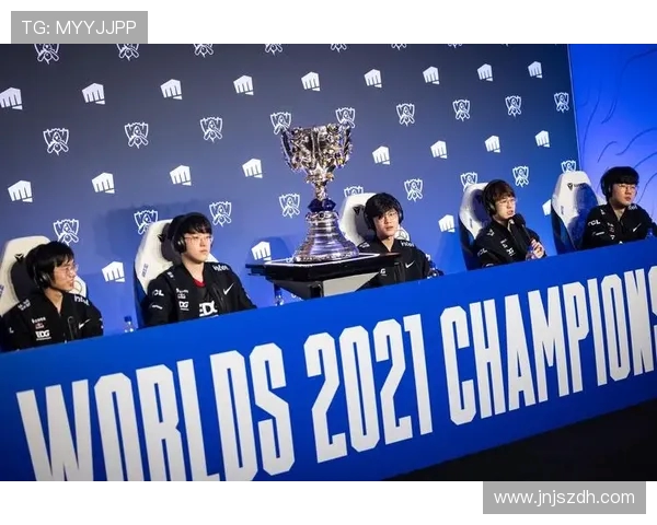 最新英雄联盟意识排名揭晓EDG战队稳居榜首引发热议