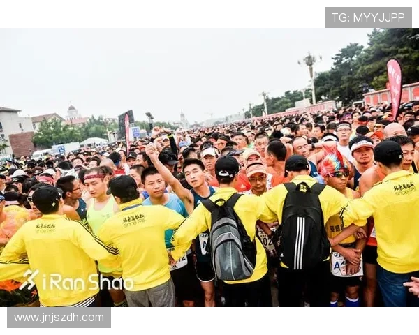 马拉松大满贯赛季回顾北京攀岩队的竞技状态与表现分析 马拉松大满贯赛季回顾北京攀岩队的竞技状态与表现分析
