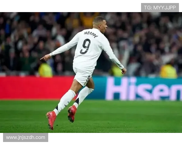 基利安姆巴佩闪耀绿茵引领新时代足球风潮与激情传承 基利安姆巴佩闪耀绿茵引领新时代足球风潮与激情传承